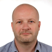Krzysztof Nowak
