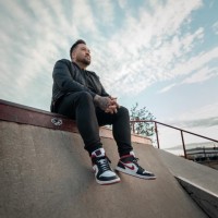 Derek Hovinga (He/Him)