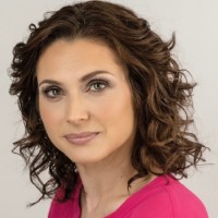 Nicole Pennell