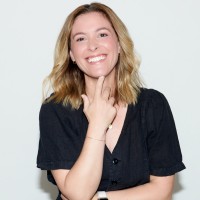 Laura Buono