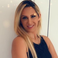 Maryam Mana