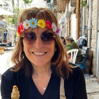Nurit Sinay