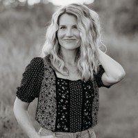 Jodi Harvey
