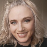 Traci Hedrick