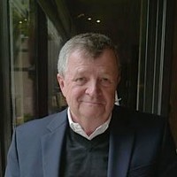 Tom DeBow
