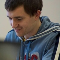 Олег Николаев