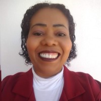Vania Magalhães