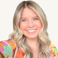 Riley Cummis, Mba