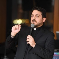 Father Evagoras Constantinides