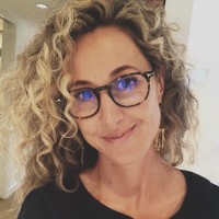 Melanie Carson