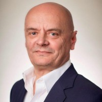 Simon Bailey