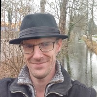 Dr. Markus Killius