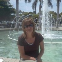 Debbie Combs
