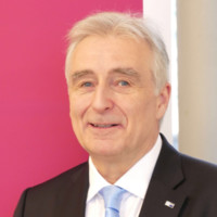 Volker Steinbach