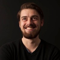 Ezra Bakker