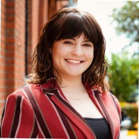 Adriana Reynoso, Ncidq, Iida
