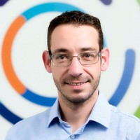 Dirk Van Kemenade