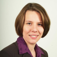 Dr. Christina Blut