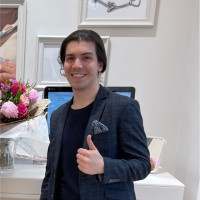 Dr. Matthew Olsen