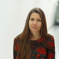 Pamela Moll