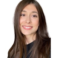 Chloé B.