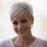 Gyöngyvér Álmos