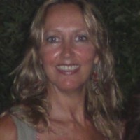 Kari Gandolfo