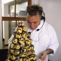 David R Muller