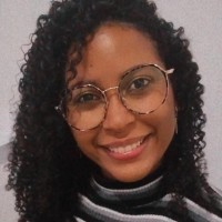 Jamile Oliveira