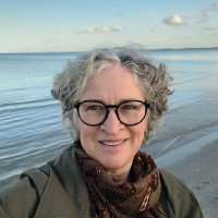 Manuela Lange
