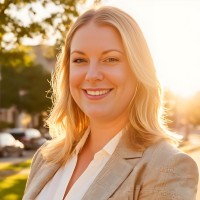 Alana Tholen, Phd