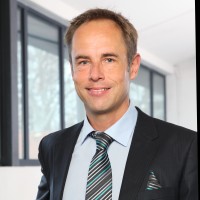 Prof. Dr. Lars Meyer-Waarden