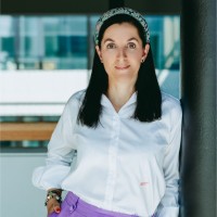 Martina Riedl-Tragenreif, Mba