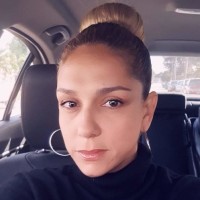 Lili V.