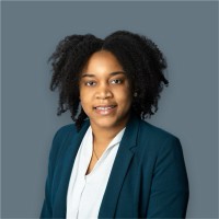 Shayla Lee, Mpa