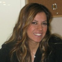 Şeni̇z Özyapar