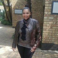 Simone` Lewis