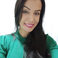 Natália Larissa A.