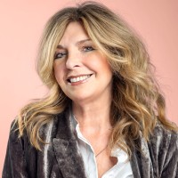 Elaine Cunningham