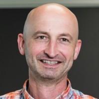 Robert Bakker
