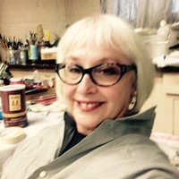 Gail Wolf