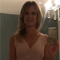 Lorraine White