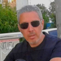 Kostas Konstantinidis