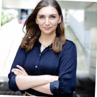 Cynthia Schröder