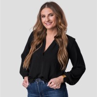 Hannah Holmes