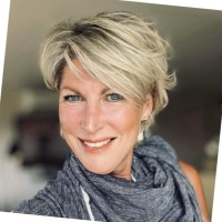 Paula Evans