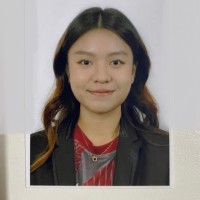 Claudia Lim