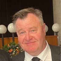 Ian Bennett