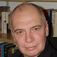 Professor Dr Julian Lindley-French