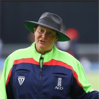 Suzanne Redfern Mbe